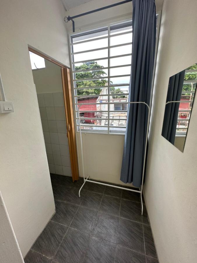 ג'ורג' טאון 22A Hostel מראה חיצוני תמונה