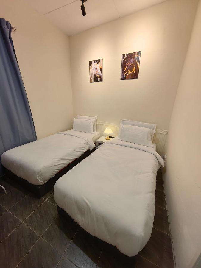 ג'ורג' טאון 22A Hostel מראה חיצוני תמונה