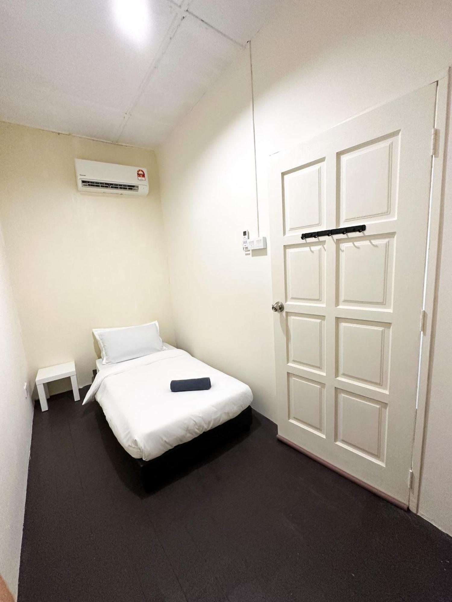 ג'ורג' טאון 22A Hostel מראה חיצוני תמונה
